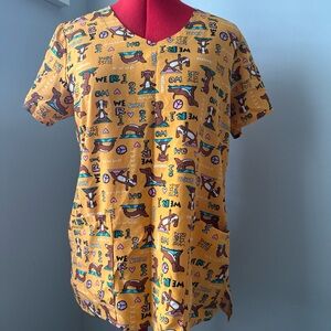 Yoga dog scrub top double pockets